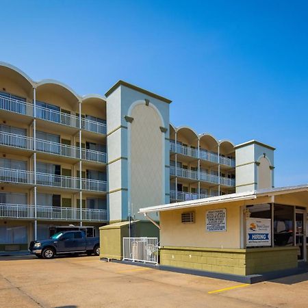 Surestay Hotel By Best Western Virginia Beach Royal Clipper Exterior foto